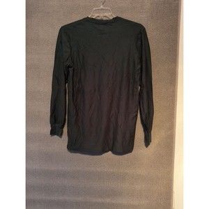 Duluth Trading Mens Medium Long Sleeve Shirt Green Crew Neck Thumbholes Nylon